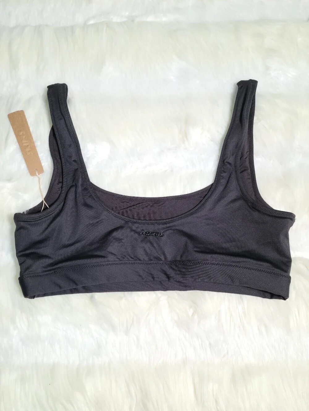 SKIMS color black
